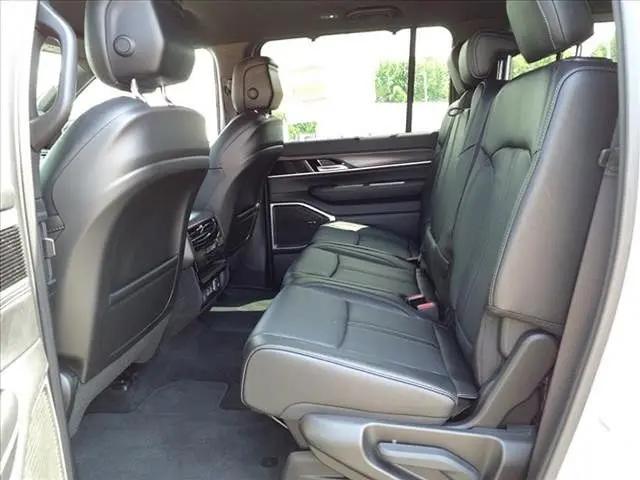 2023 Jeep Wagoneer Series III 4x4