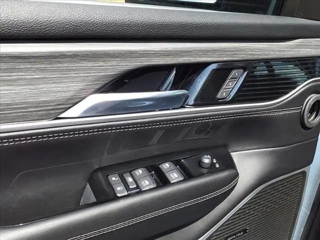 2023 Jeep Wagoneer Series III 4x4