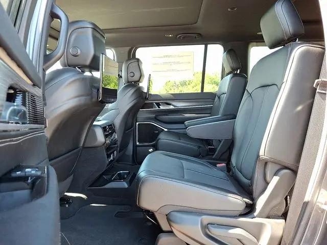 2024 Jeep Wagoneer Series III 4x4