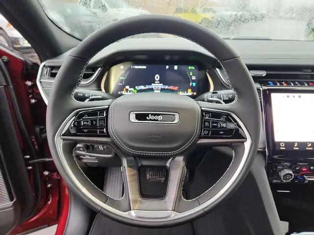2024 Jeep Grand Cherokee Overland