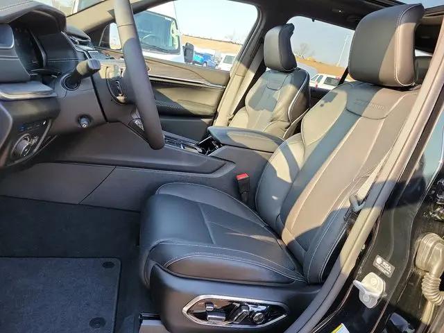 2024 Jeep Grand Cherokee Overland