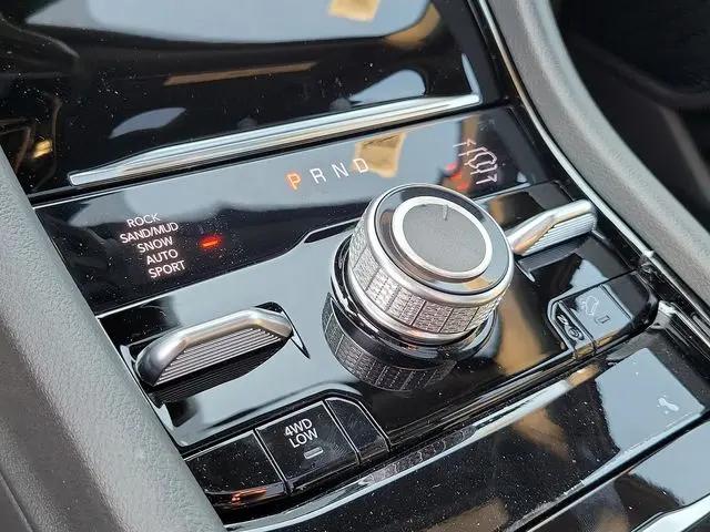 2024 Jeep Grand Cherokee Overland