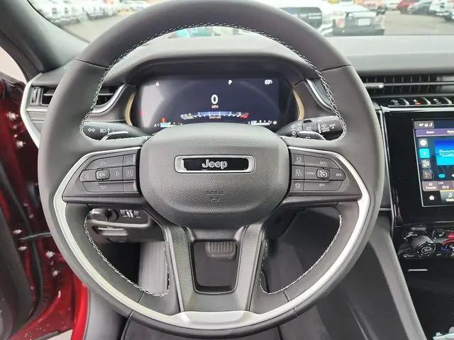 2023 Jeep Grand Cherokee L Altitude 4x4
