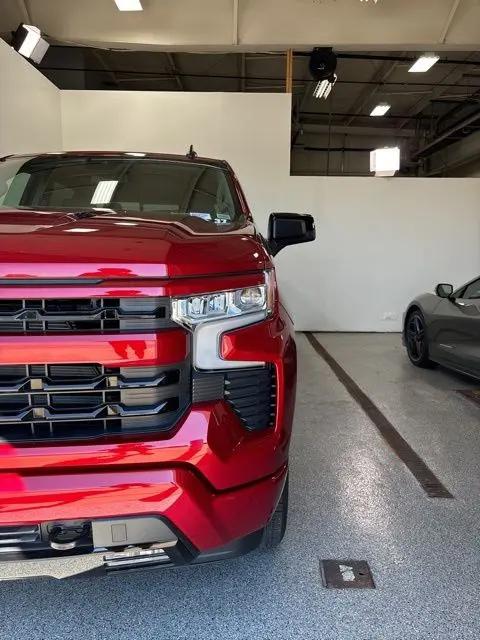 2024 Chevrolet Silverado 1500 4WD Crew Cab Short Bed RST