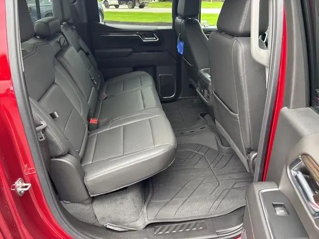 2024 Chevrolet Silverado 1500 4WD Crew Cab Short Bed RST