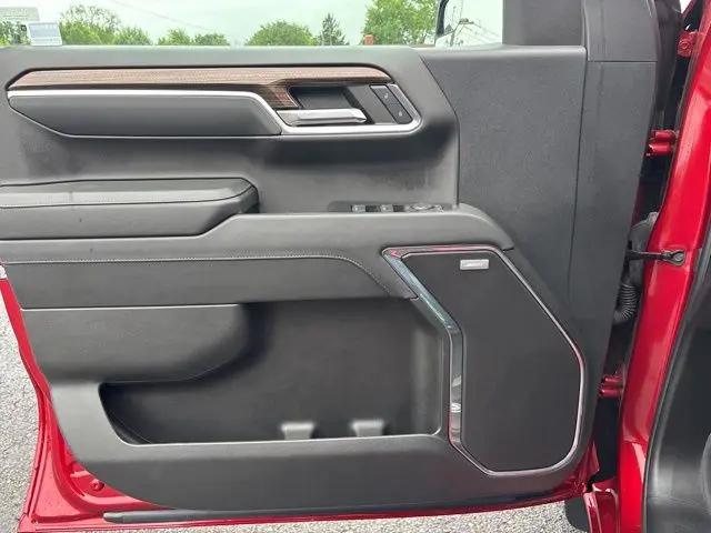 2024 Chevrolet Silverado 1500 4WD Crew Cab Short Bed RST