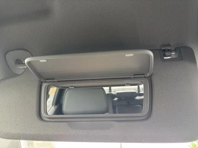 2024 Chevrolet Silverado 1500 4WD Crew Cab Short Bed RST