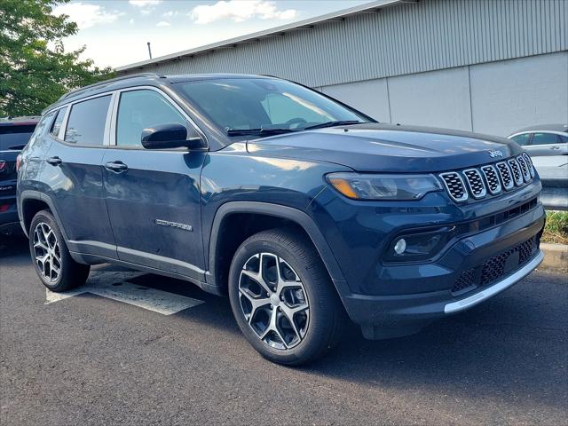 2024 Jeep Compass COMPASS LIMITED 4X4