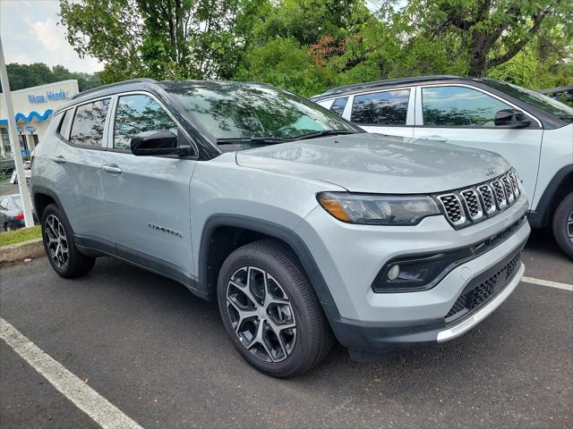 2024 Jeep Compass COMPASS LIMITED 4X4