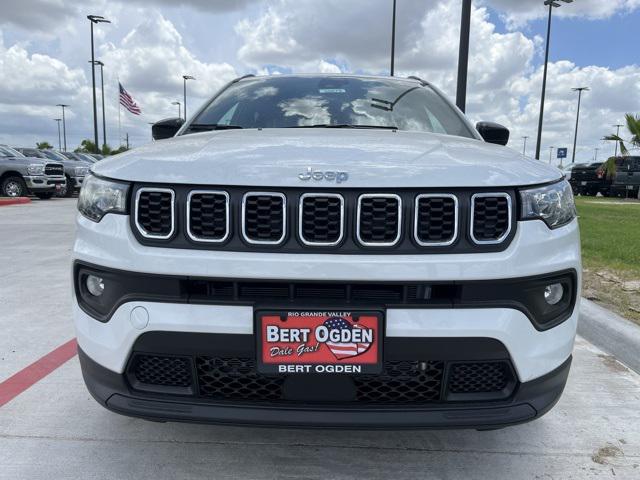 2024 Jeep Compass COMPASS LATITUDE 4X4