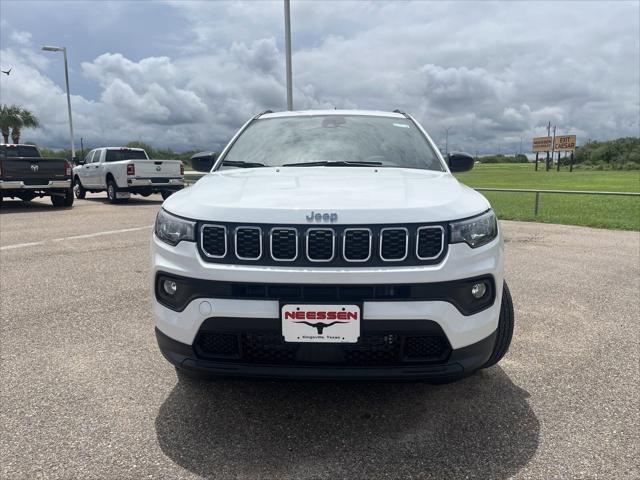 2024 Jeep Compass COMPASS LATITUDE 4X4