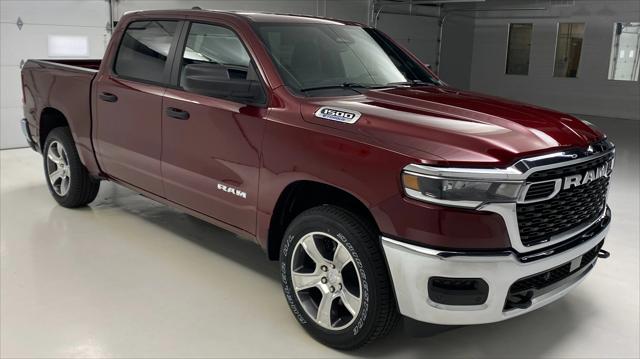 2025 RAM Ram 1500 RAM 1500 TRADESMAN CREW CAB 4X4 57 BOX