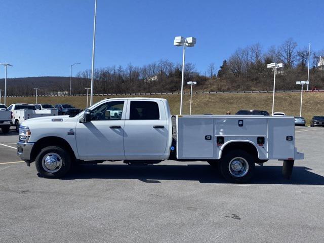 2024 RAM Ram 3500 Chassis Cab RAM 3500 TRADESMAN CREW CAB CHASSIS 4X4 60 CA