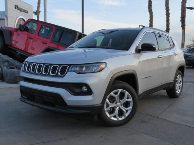 2024 Jeep Compass COMPASS LATITUDE 4X4