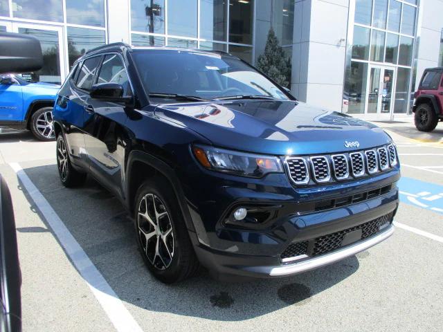 2024 Jeep Compass COMPASS LIMITED 4X4