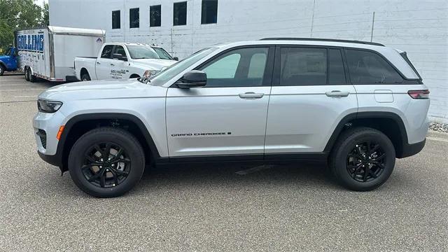 2024 Jeep Grand Cherokee GRAND CHEROKEE ALTITUDE X 4X4