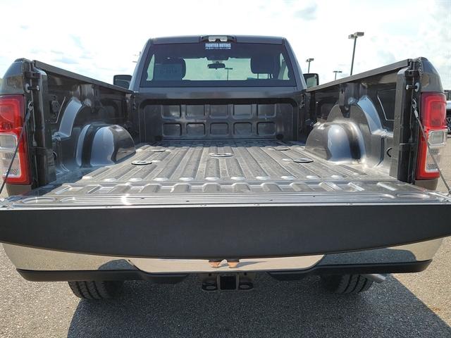 2024 RAM Ram 2500 RAM 2500 TRADESMAN REGULAR CAB 4X4 8 BOX