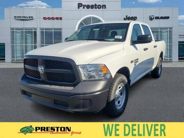 2024 RAM Ram 1500 Classic RAM 1500 CLASSIC TRADESMAN CREW CAB 4X4 57 BOX