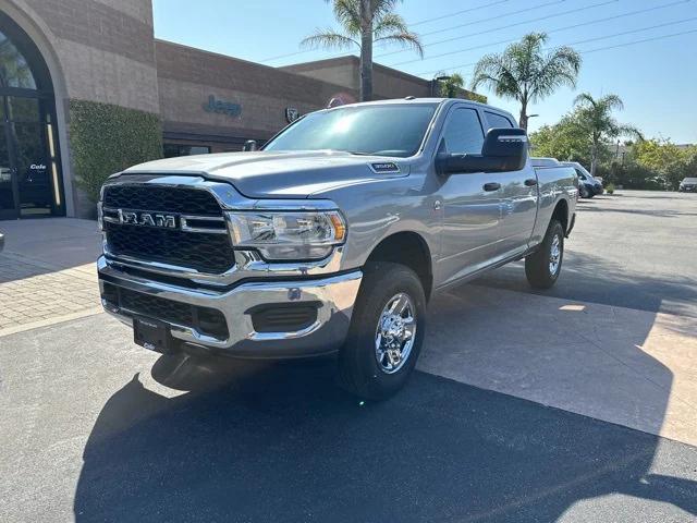 2024 RAM Ram 3500 RAM 3500 TRADESMAN CREW CAB 4X4 64 BOX