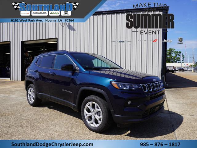 2024 Jeep Compass COMPASS LATITUDE 4X4