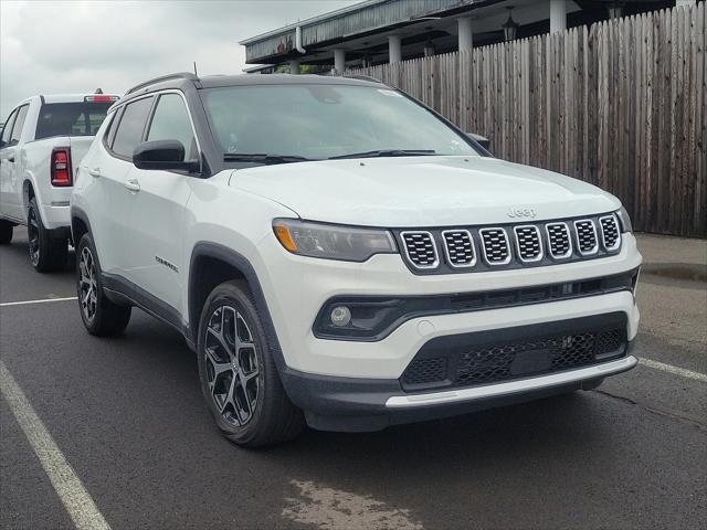 2024 Jeep Compass COMPASS LIMITED 4X4