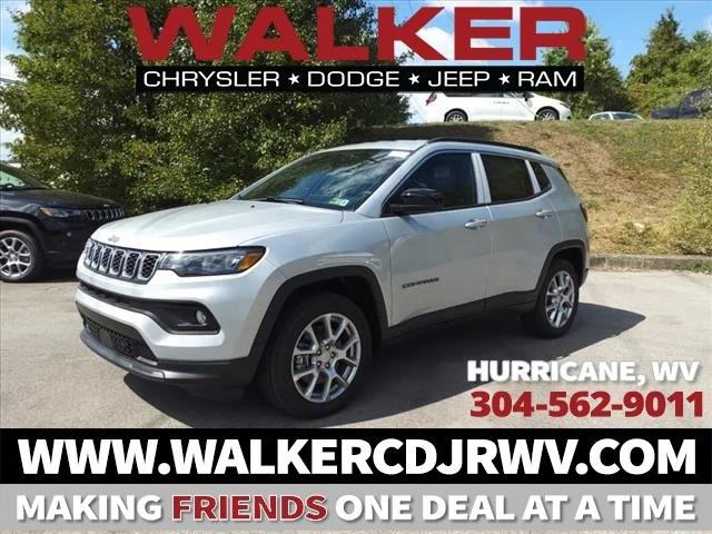 2024 Jeep Compass COMPASS LATITUDE LUX 4X4