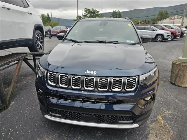 2024 Jeep Compass COMPASS LIMITED 4X4