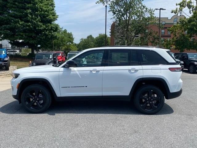 2024 Jeep Grand Cherokee GRAND CHEROKEE LIMITED 4X4