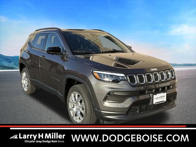 2024 Jeep Compass COMPASS LATITUDE LUX 4X4