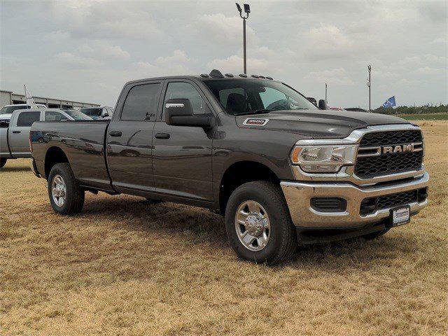 2024 RAM Ram 3500 RAM 3500 TRADESMAN CREW CAB 4X4 8 BOX