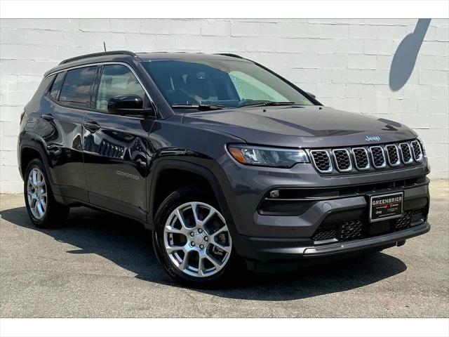 2024 Jeep Compass COMPASS LATITUDE LUX 4X4