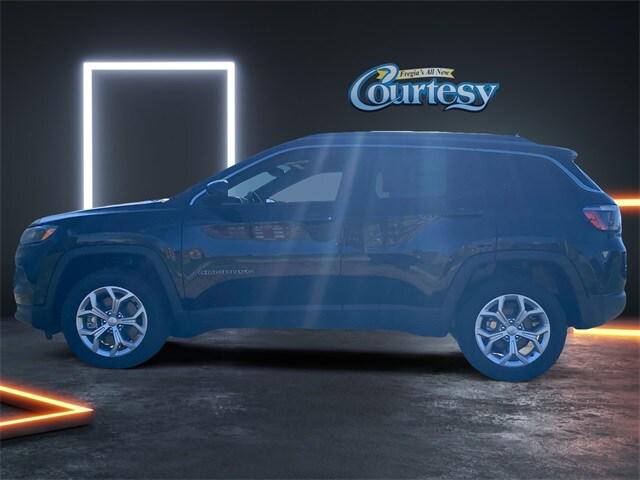 2024 Jeep Compass COMPASS LATITUDE 4X4