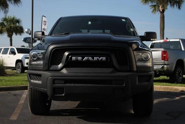 2024 RAM Ram 1500 Classic RAM 1500 CLASSIC WARLOCK CREW CAB 4X2 57 BOX