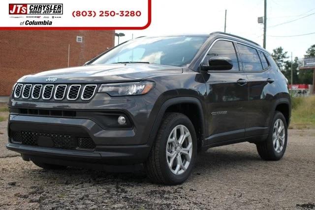 2024 Jeep Compass COMPASS LATITUDE 4X4