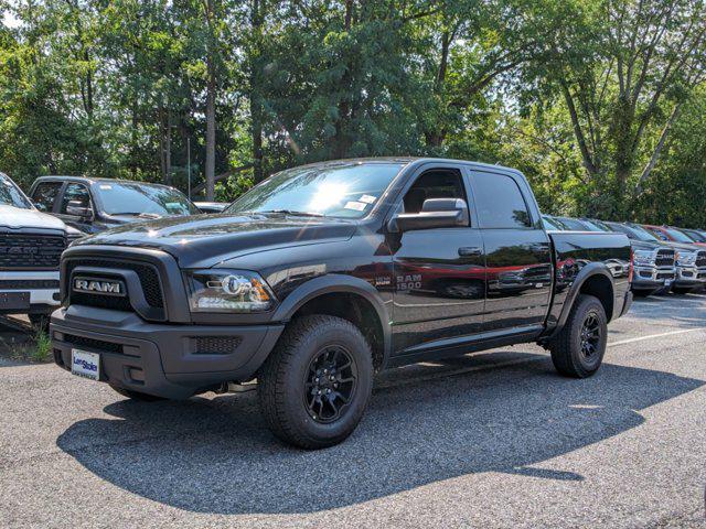 2024 RAM Ram 1500 Classic RAM 1500 CLASSIC WARLOCK CREW CAB 4X4 57 BOX