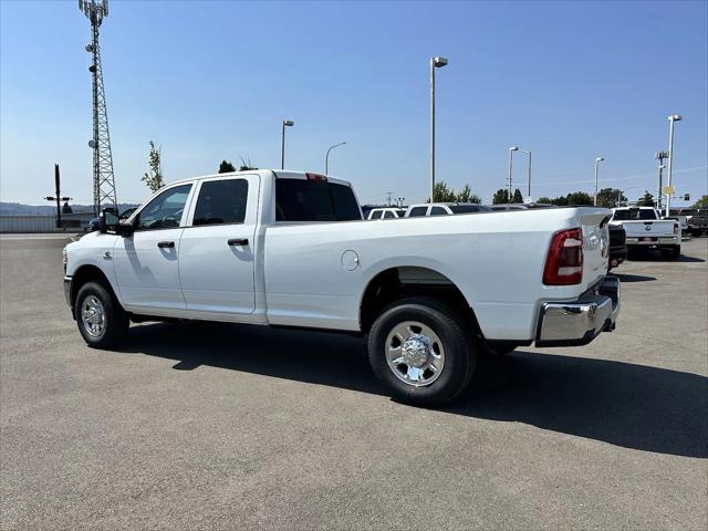 2024 RAM Ram 3500 RAM 3500 TRADESMAN CREW CAB 4X4 8 BOX