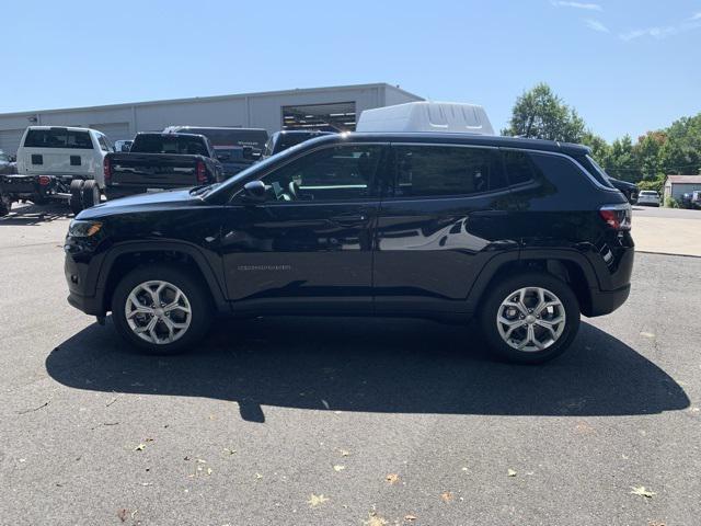 2024 Jeep Compass COMPASS SPORT 4X4