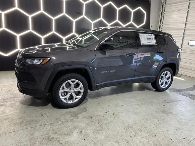 2024 Jeep Compass COMPASS SPORT 4X4