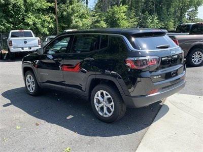 2024 Jeep Compass COMPASS SPORT 4X4