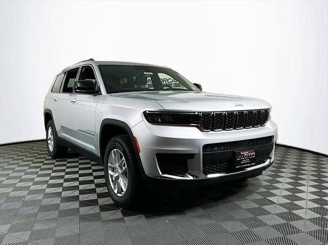 2024 Jeep Grand Cherokee GRAND CHEROKEE L LAREDO 4X4