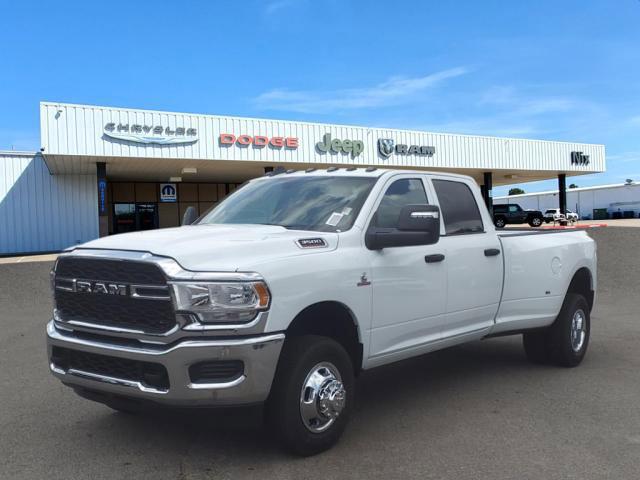 2024 RAM Ram 3500 RAM 3500 TRADESMAN CREW CAB 4X4 8 BOX