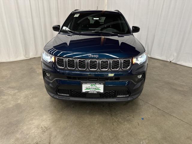 2024 Jeep Compass COMPASS LATITUDE 4X4