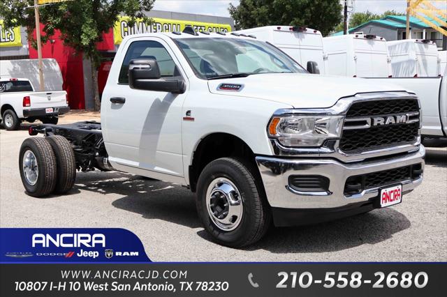 2024 RAM Ram 3500 Chassis Cab RAM 3500 TRADESMAN CHASSIS REGULAR CAB 4X4 60 CA