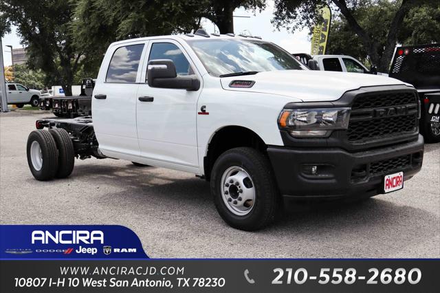 2024 RAM Ram 3500 Chassis Cab RAM 3500 TRADESMAN CREW CAB CHASSIS 4X4 60 CA