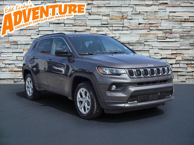 2024 Jeep Compass COMPASS LATITUDE 4X4