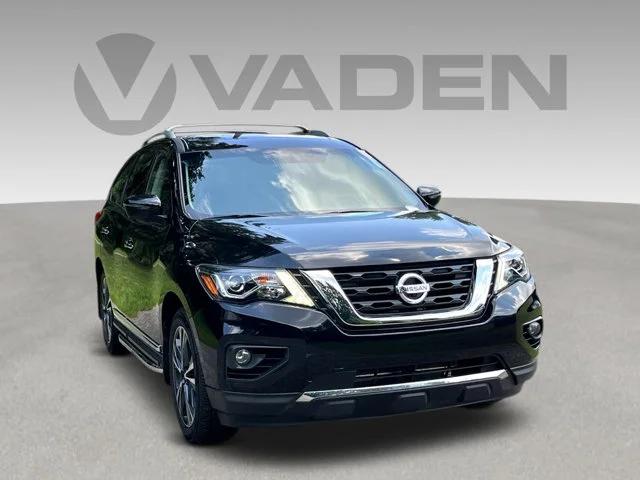 2018 Nissan Pathfinder Platinum
