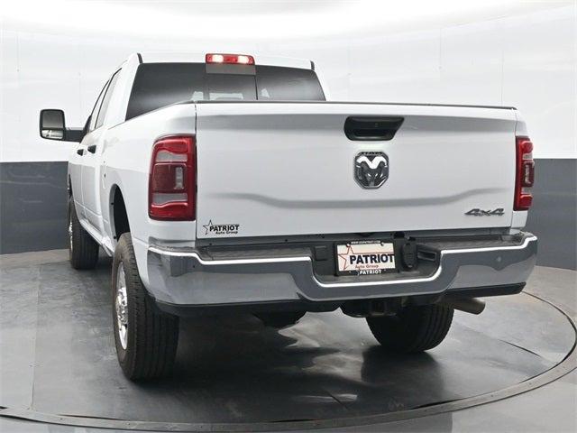 2023 RAM 2500 Tradesman Crew Cab 4x4 64 Box