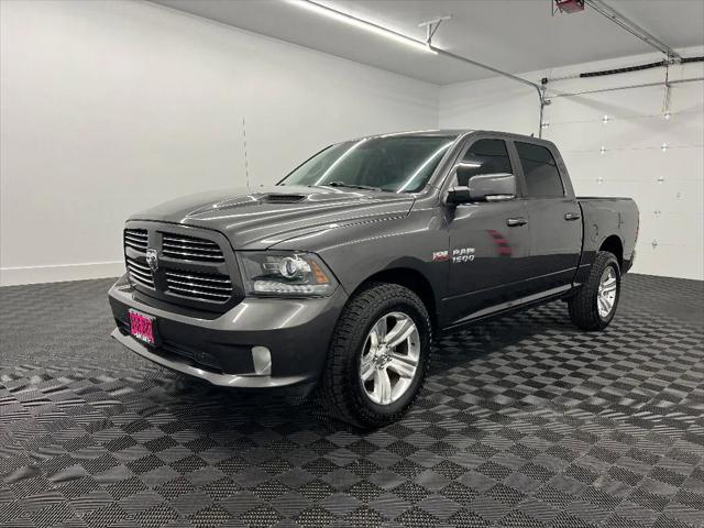 2017 RAM 1500 Sport Crew Cab 4x4 57 Box