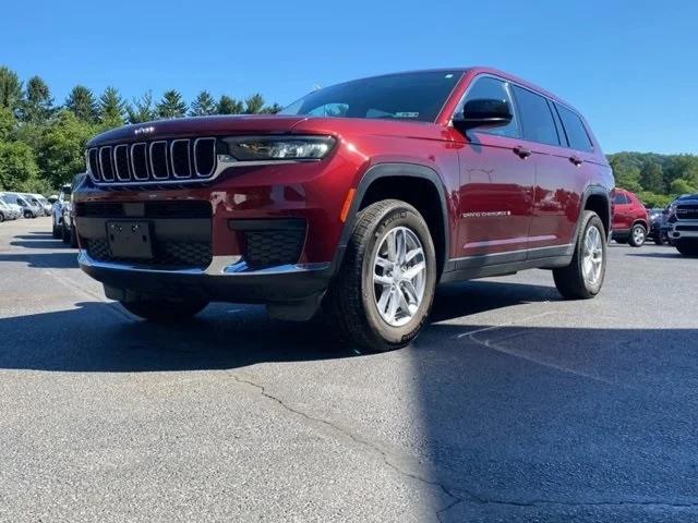 2022 Jeep Grand Cherokee L Laredo 4x4