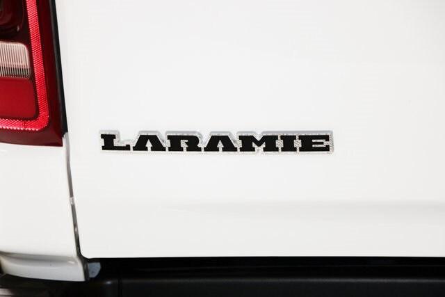 2022 RAM 1500 Laramie Crew Cab 4x4 57 Box